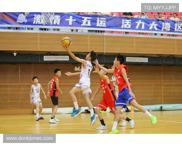 交警大队夺冠！2025 滨州高新区篮球赛圆满落幕 点燃全民运动热情(2)