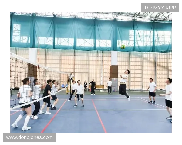 敦化市疾控中心职工排球赛圆满落幕:活力跃动展风采,凝聚疾控新力量 敦化市疾控中心职工排球赛圆满落幕:活力跃动展风采,凝聚疾控新力量